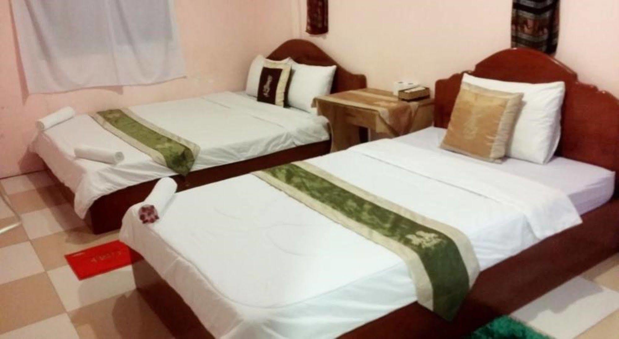 Blue Home Villa 2 Phnom Penh Ngoại thất bức ảnh